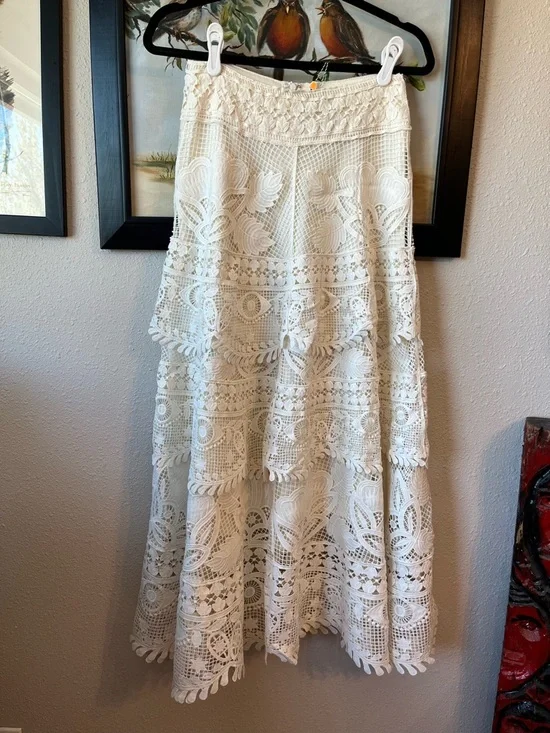 Alucina Luz off-white guipire midi skirt - Picture 1 of 5